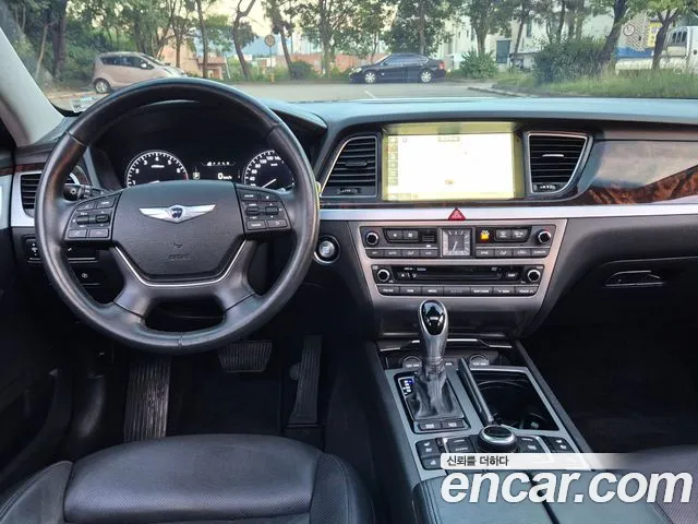 Hyundai Genesis 2016 — photo 1