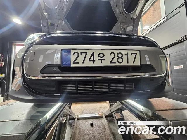 Mini Cooper 2024 — photo 1