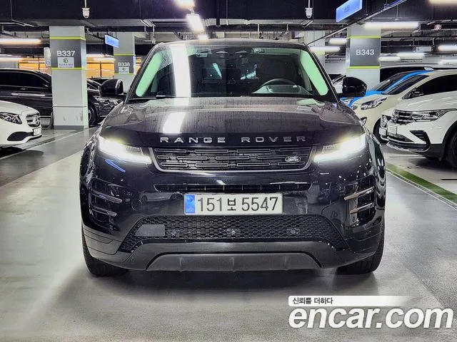 Land Rover Range Rover Evoque 2025 — photo 1