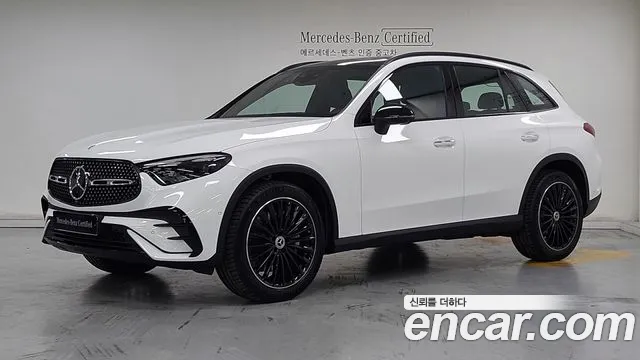 Mercedes-Benz GLC-Class 2026 — photo 1
