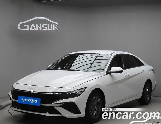 Hyundai AVANTE 2024 — photo 1