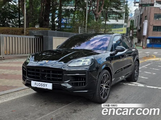 Porsche Cayenne 2024 — photo 1