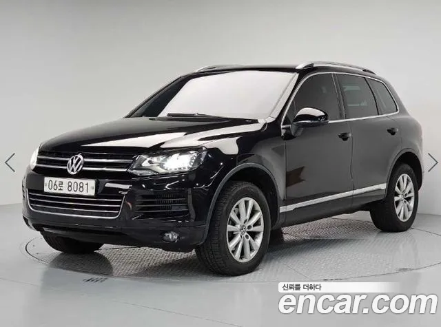 Volkswagen Touareg 2014 — photo 1