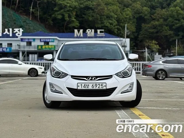 Hyundai AVANTE 2014 — photo 1