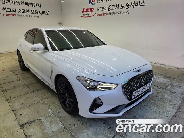 Genesis G70 2018 — photo 1