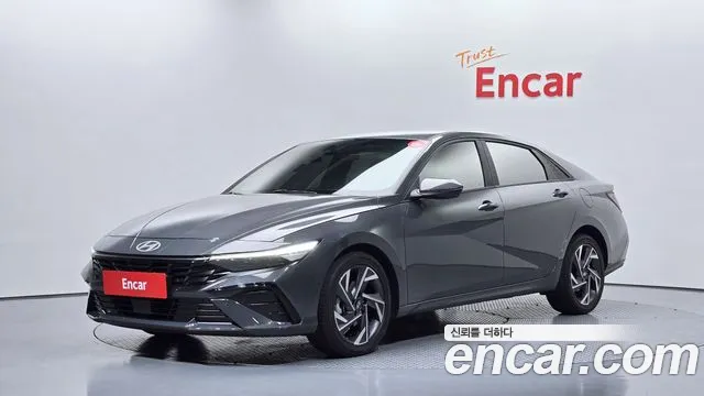 Hyundai AVANTE 2024 — photo 1