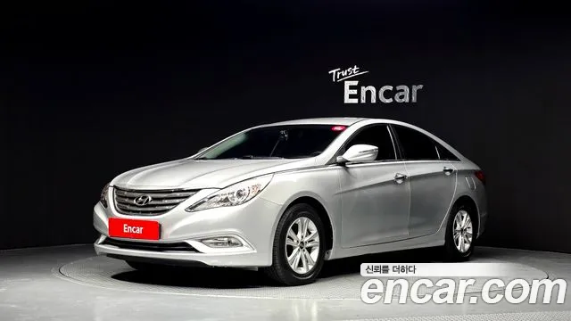 Hyundai Sonata 2012 — photo 1