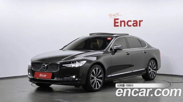 Volvo S90 2023 — photo 1