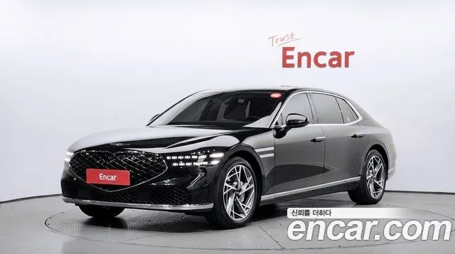 Genesis G90 2022 — photo 1