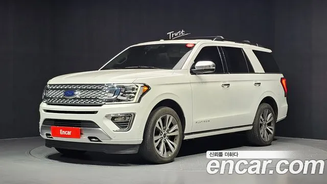 Ford Expedition 2021 — photo 1