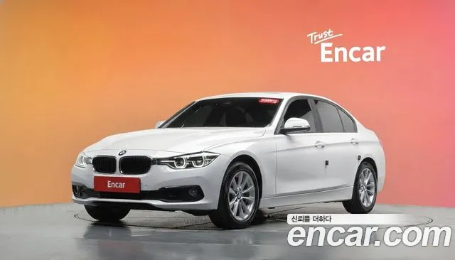 BMW 3-Series 2018 — photo 1