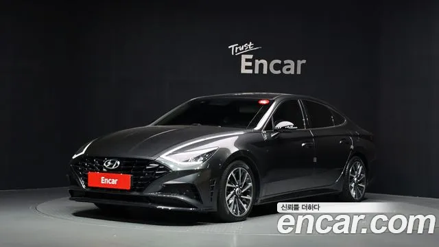 Hyundai Sonata 2022 — photo 1