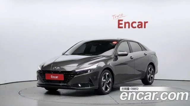 Hyundai AVANTE 2022 — photo 1