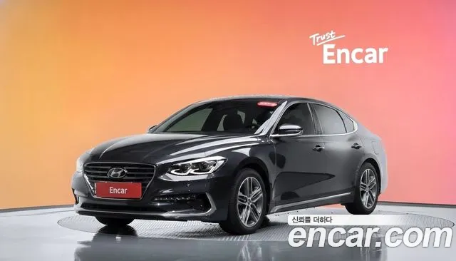 Hyundai Grandeur 2017 — photo 1