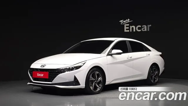 Hyundai AVANTE 2023 — photo 1
