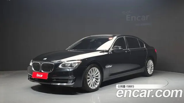 BMW 7-Series 2014 — photo 1