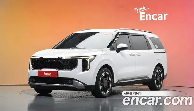 Kia Canival 2024 — photo 1