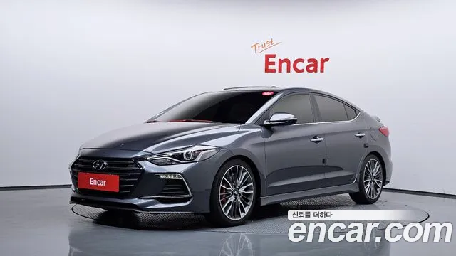Hyundai AVANTE 2017 — photo 1