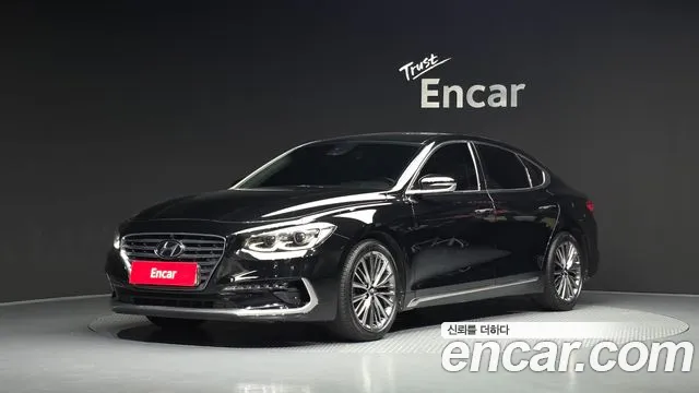 Hyundai Grandeur 2018 — photo 1
