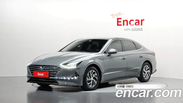 Hyundai Sonata 2022 — photo 1