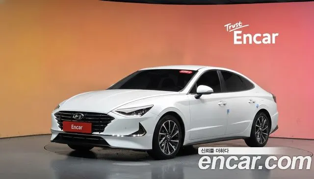 Hyundai Sonata 2020 — photo 1