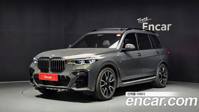 BMW X7 2022 — photo 1
