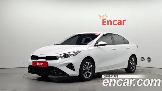 Kia K3 2023 — photo 1