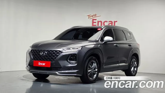 Hyundai Santafe 2019 — photo 1