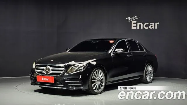 Mercedes-Benz E-Class 2019 — photo 1