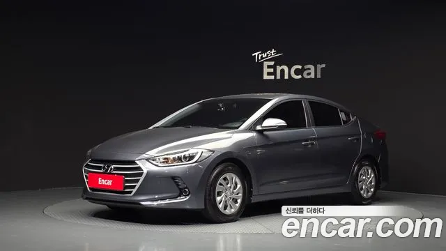 Hyundai AVANTE 2018 — photo 1