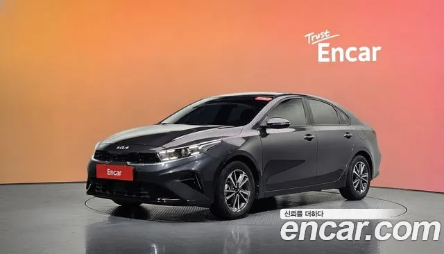 Kia K3 2023 — photo 1