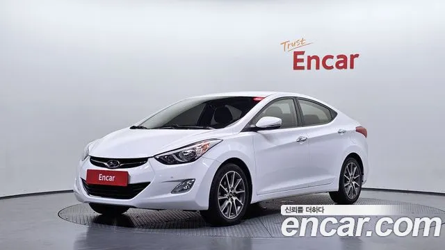 Hyundai AVANTE 2014 — photo 1