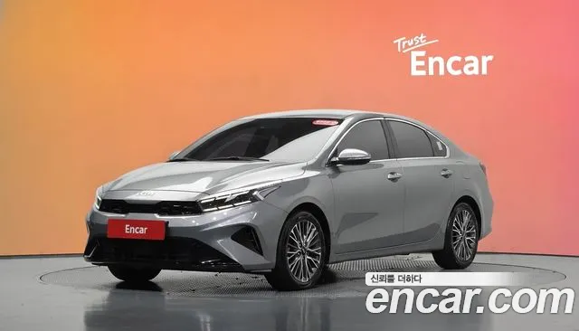 Kia K3 2022 — photo 1