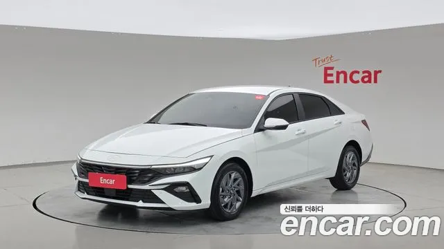 Hyundai AVANTE 2025 — photo 1