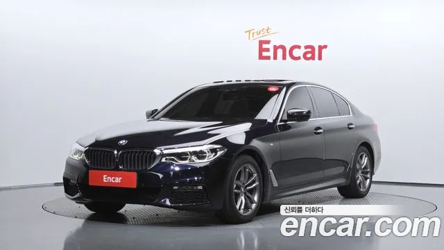 BMW 5-Series 2018 — photo 1
