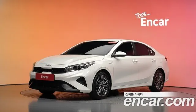 Kia K3 2022 — photo 1