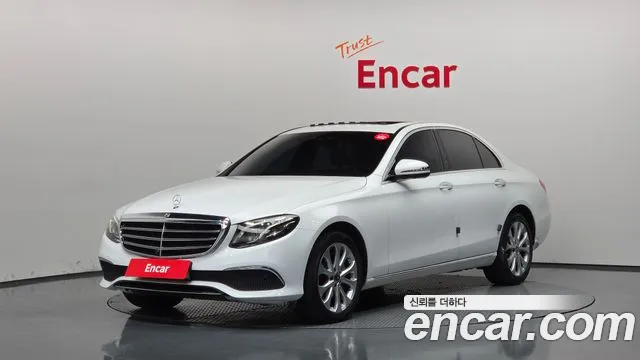 Mercedes-Benz E-Class 2019 — photo 1