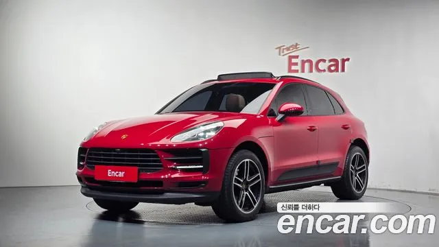 Porsche Macan 2021 — photo 1