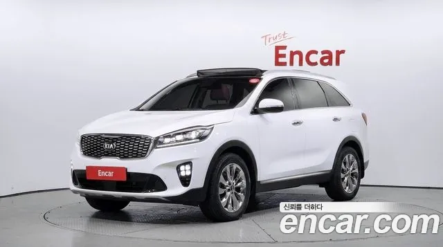 Kia Sorento 2019 — photo 1