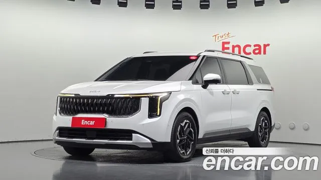 Kia Canival 2024 — photo 1
