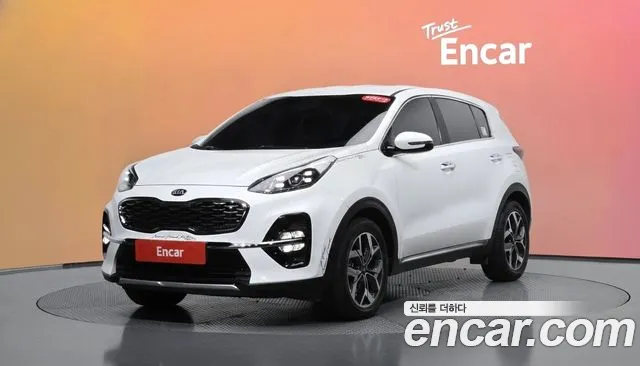 Kia Sportage 2021 — photo 1