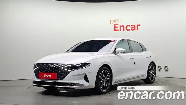 Hyundai Grandeur 2023 — photo 1