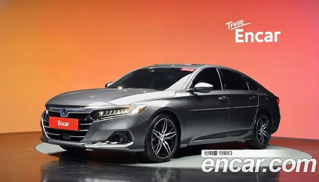 Honda Accord 2021 — photo 1