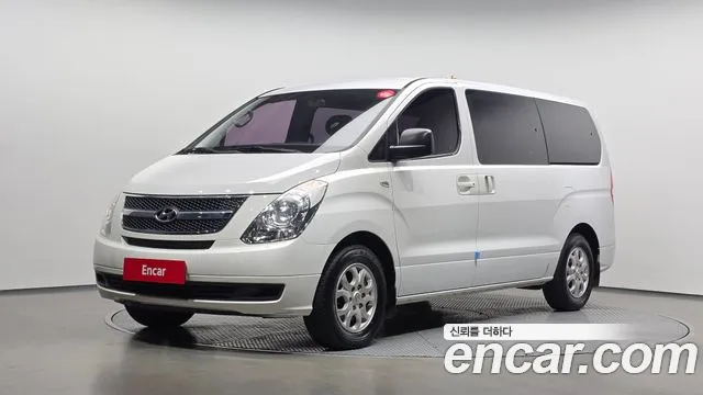 Hyundai Starex 2014 — photo 1