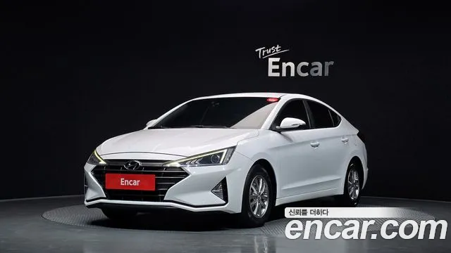 Hyundai AVANTE 2019 — photo 1
