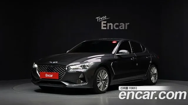 Genesis G70 2020 — photo 1