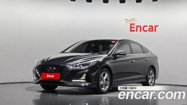 Hyundai Sonata 2019 — photo 1