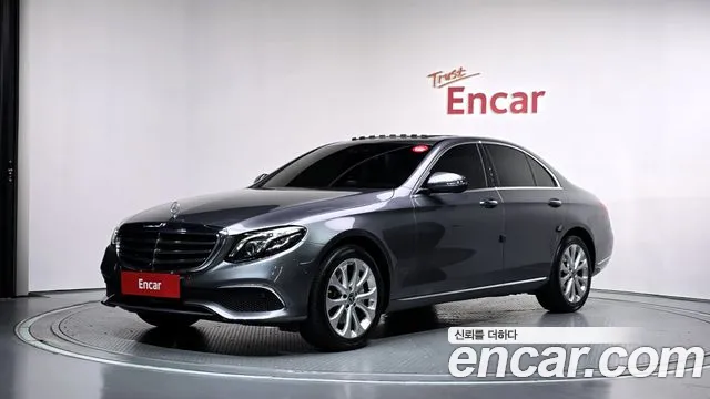 Mercedes-Benz E-Class 2019 — photo 1