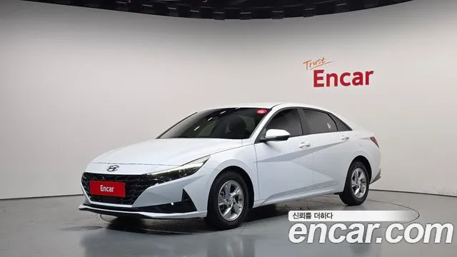 Hyundai AVANTE 2022 — photo 1