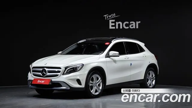 Mercedes-Benz GLA-Class 2016 — photo 1